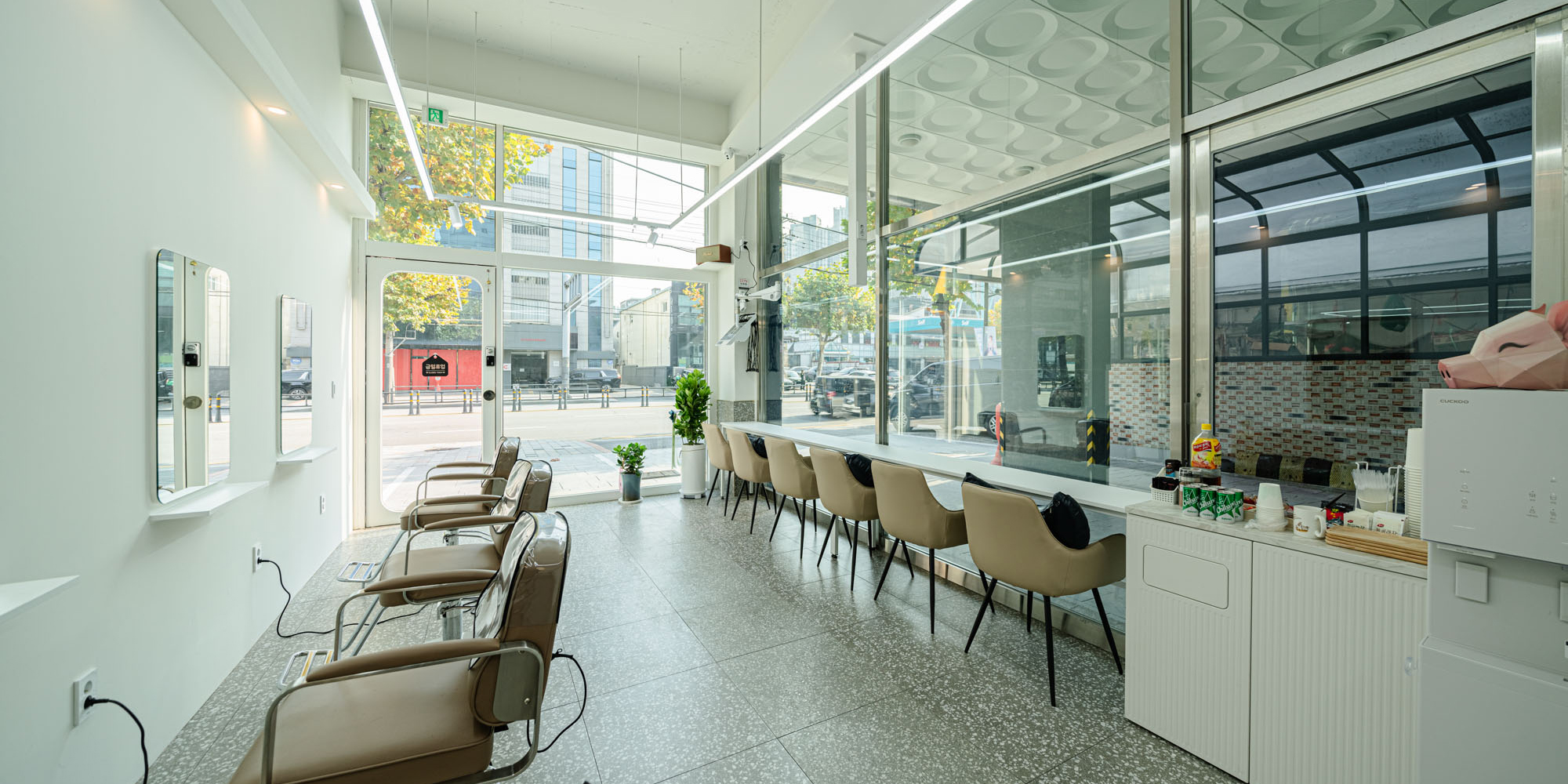 [미용실] 카페같은 감성으로 무드있는 미용실 인테리어